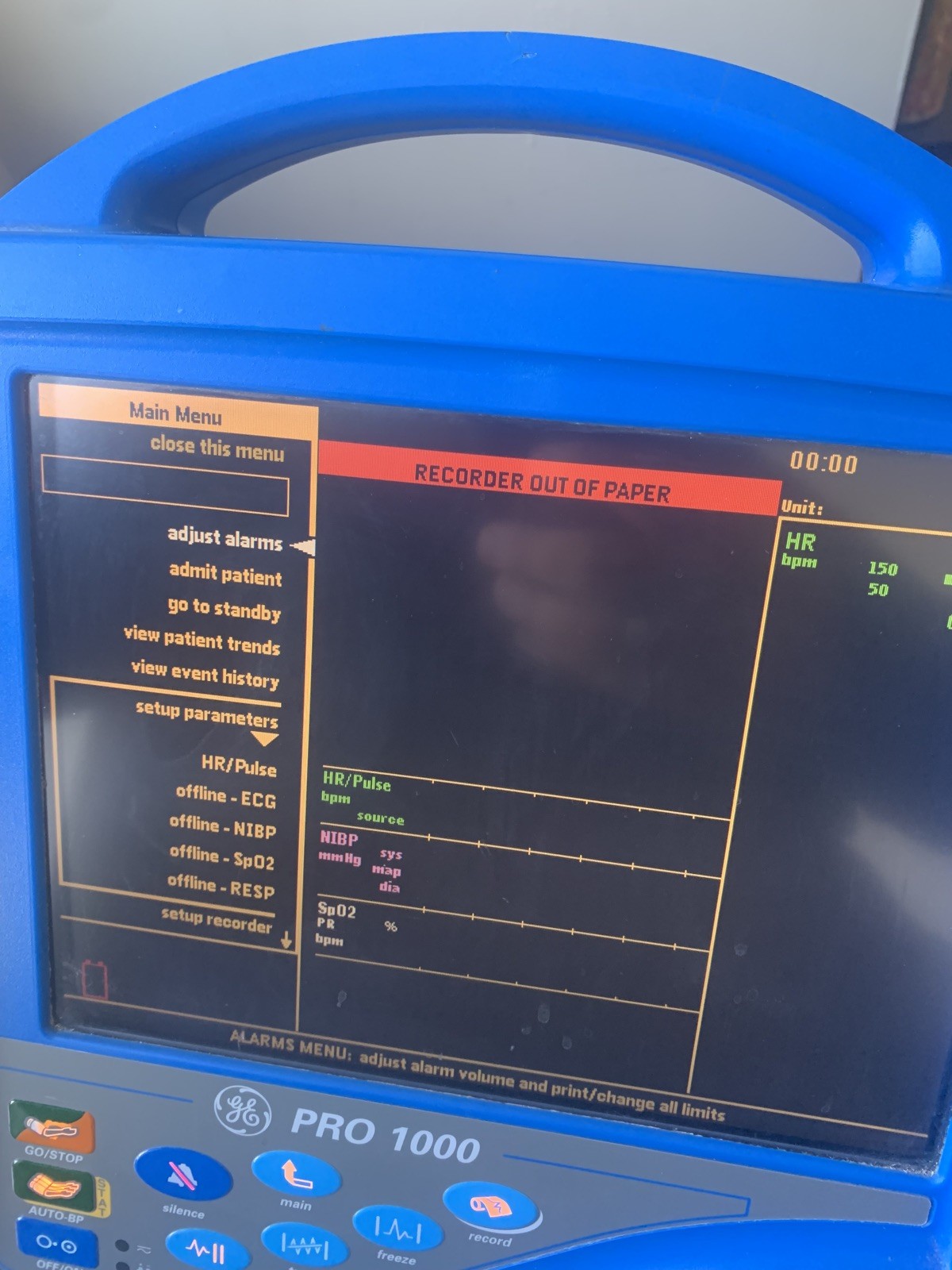 GE Dinamap Pro 1000 Monitor Nellcor Oximax SpO2 NIBP Printer unit only