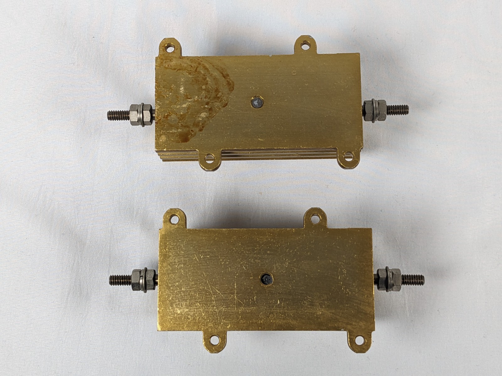 TESTED GOOD – FREE SHIPPING – Lot of 2 Dale NH-250, 8 Ohm, 250W, Power Resistor