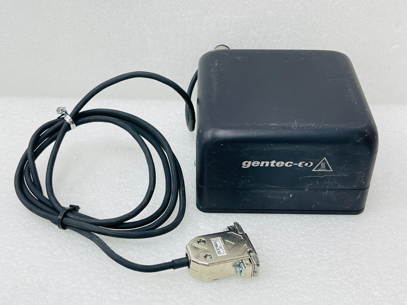USED – Gentec-EO HP100A-4KW-HE-D0 Water Calorimeter, High Power Detector