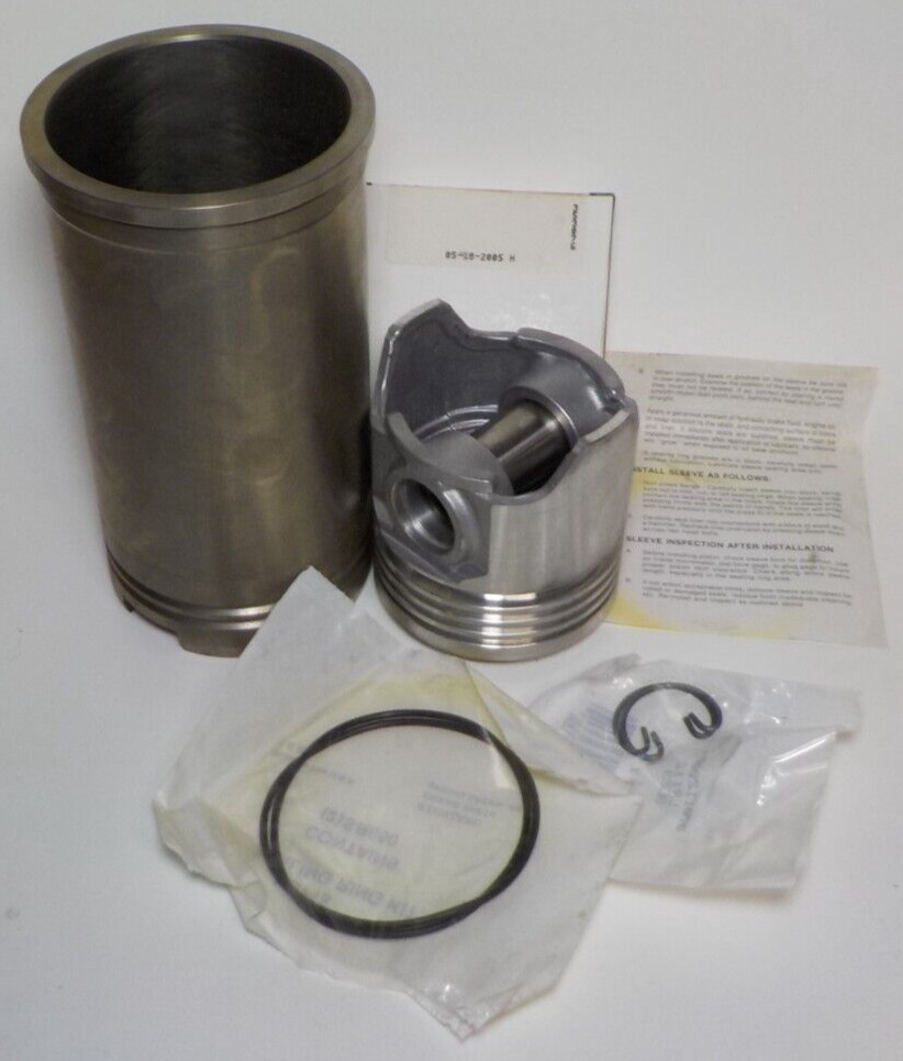 TISCO SAT65/SK119 EGINE SLEEVE ASSEMBLY PISTON LINER KIT H835860M91 MF TRACTOR