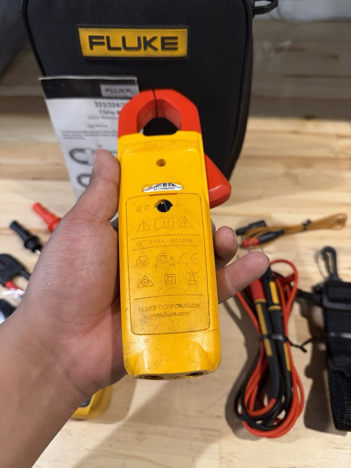 FLUKE 116/323 HVAC MULTIMETER COMBO KIT W/ ACCESSORIES (TESTED) SHIPS FAST