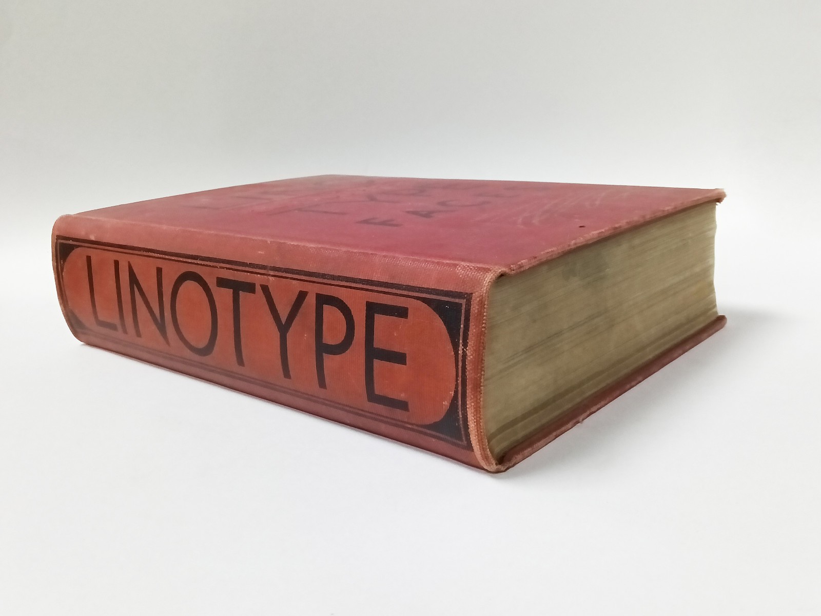 Vintage Typography Book: Specimen Book Linotype faces – “Big Red” 1930