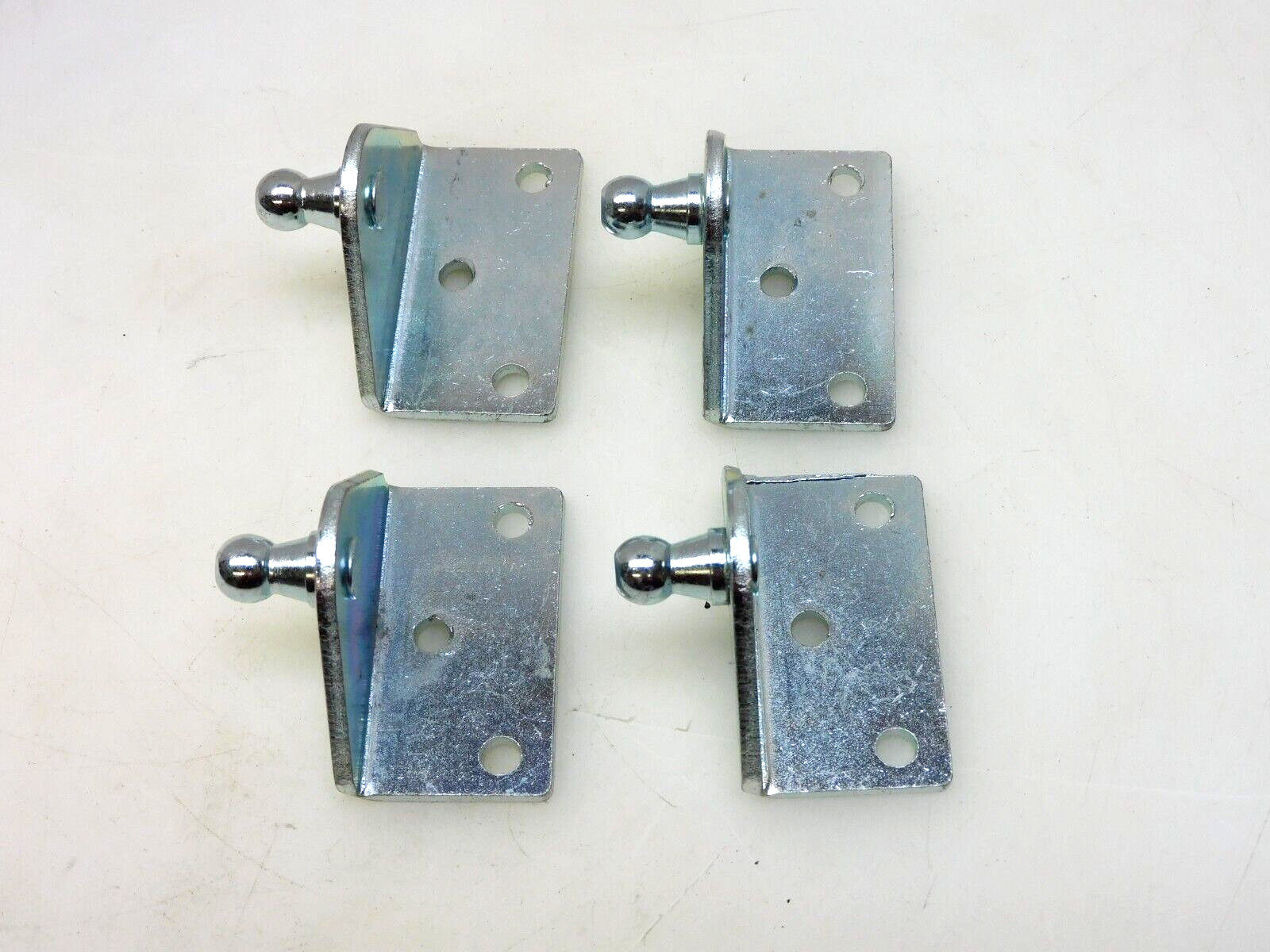LOT OF 4 NO NAME 10MM BALL STUD SIDE MOUNTING BRACKET FOR GAS SPRING STRUTS