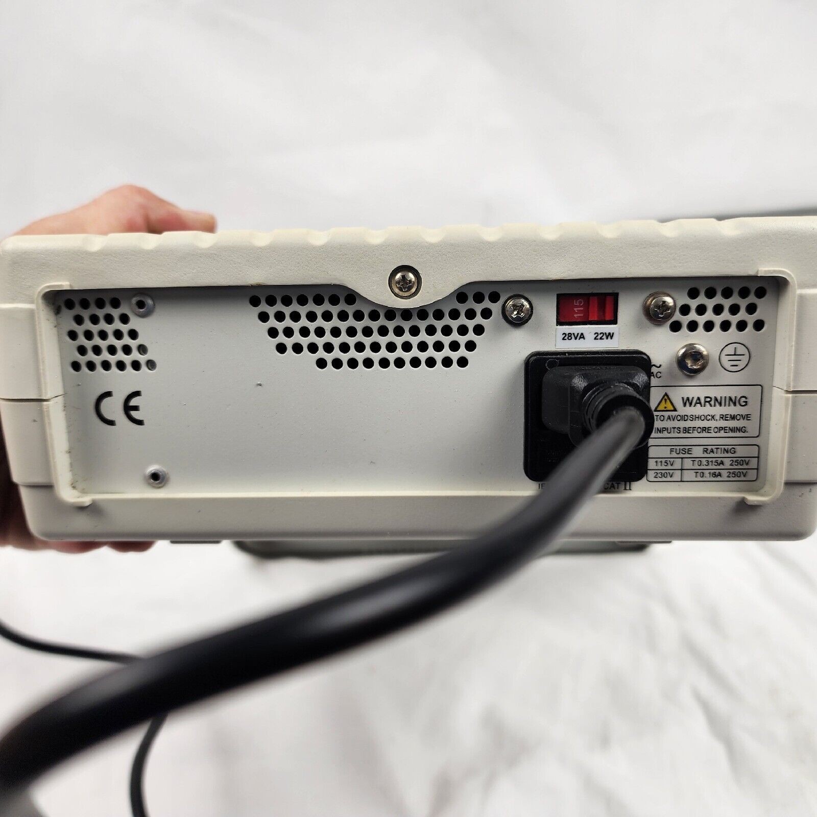 GW Instek GFG-8215A Function Generator, 0.3Hz to 3MHz Frequency Range – Tested