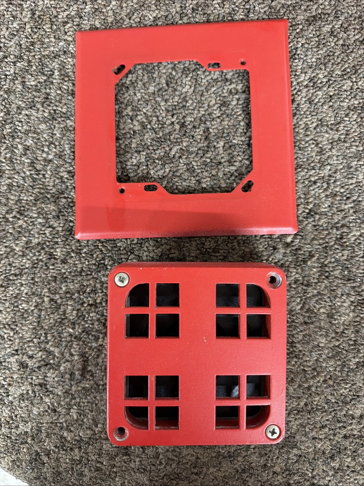 Simplex 2901-9833 Audible Signal With 2905-9903 Mounting Plate