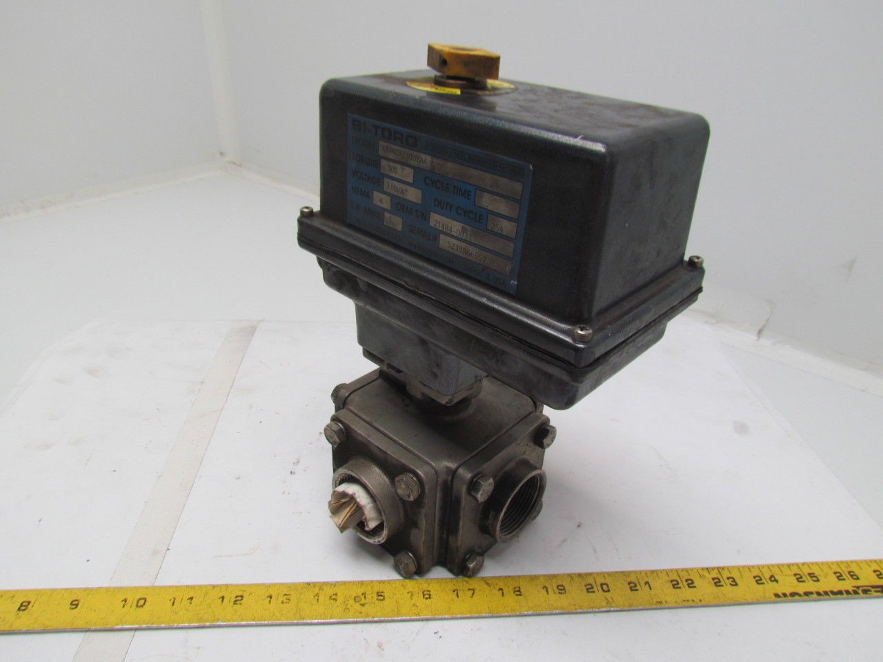 Bi-Torq IS3WT12300EA4 Actuator w/3 Way 1-1/4″NPT Valve 115VAC 300In/Lbs Torque