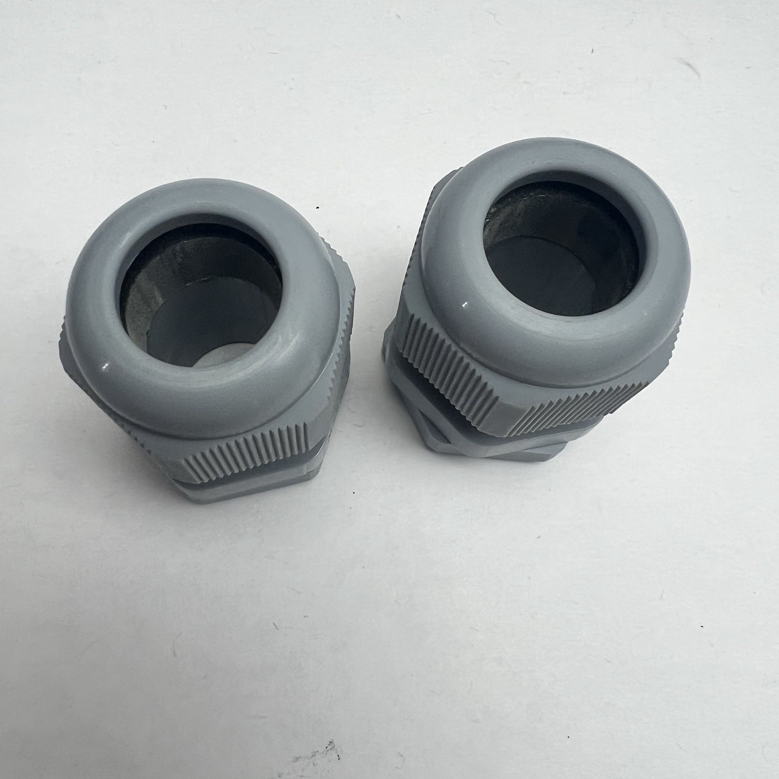PCG-M25 WATERPROOF GRAY CABLE GLAND M25X1.5 IP 68-5BAR