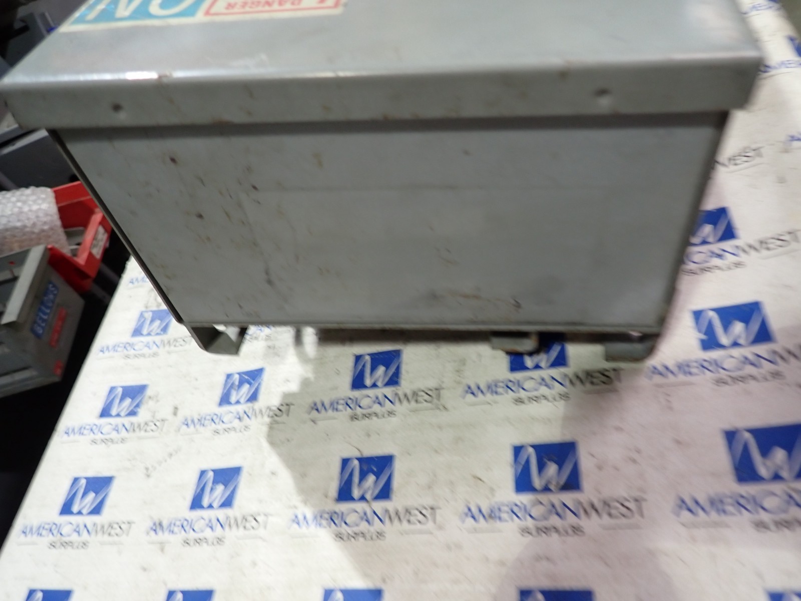 Square D PQ3603G 30 amp 600 volt Fusible 3 Phase 3 Wire 20 HP Bus Plug BP596