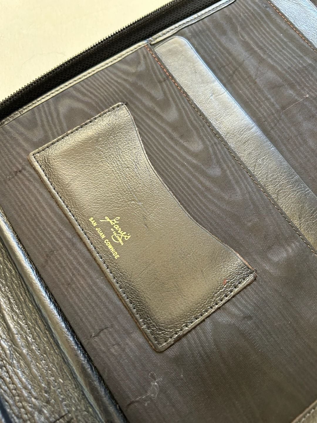 Gary’s of California San Juan Cowhide Leather Zippered Document Portfolio