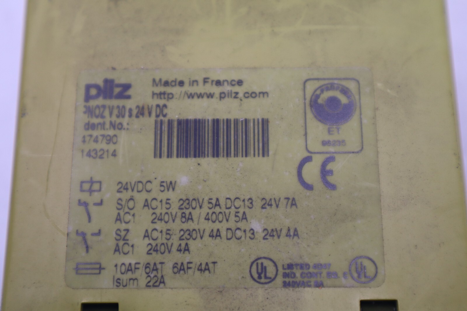 PILZ SAFETY RELAY 474790 PNOZ V 30S 24 V DC PNOZV30S24VDC STOCK K-3831