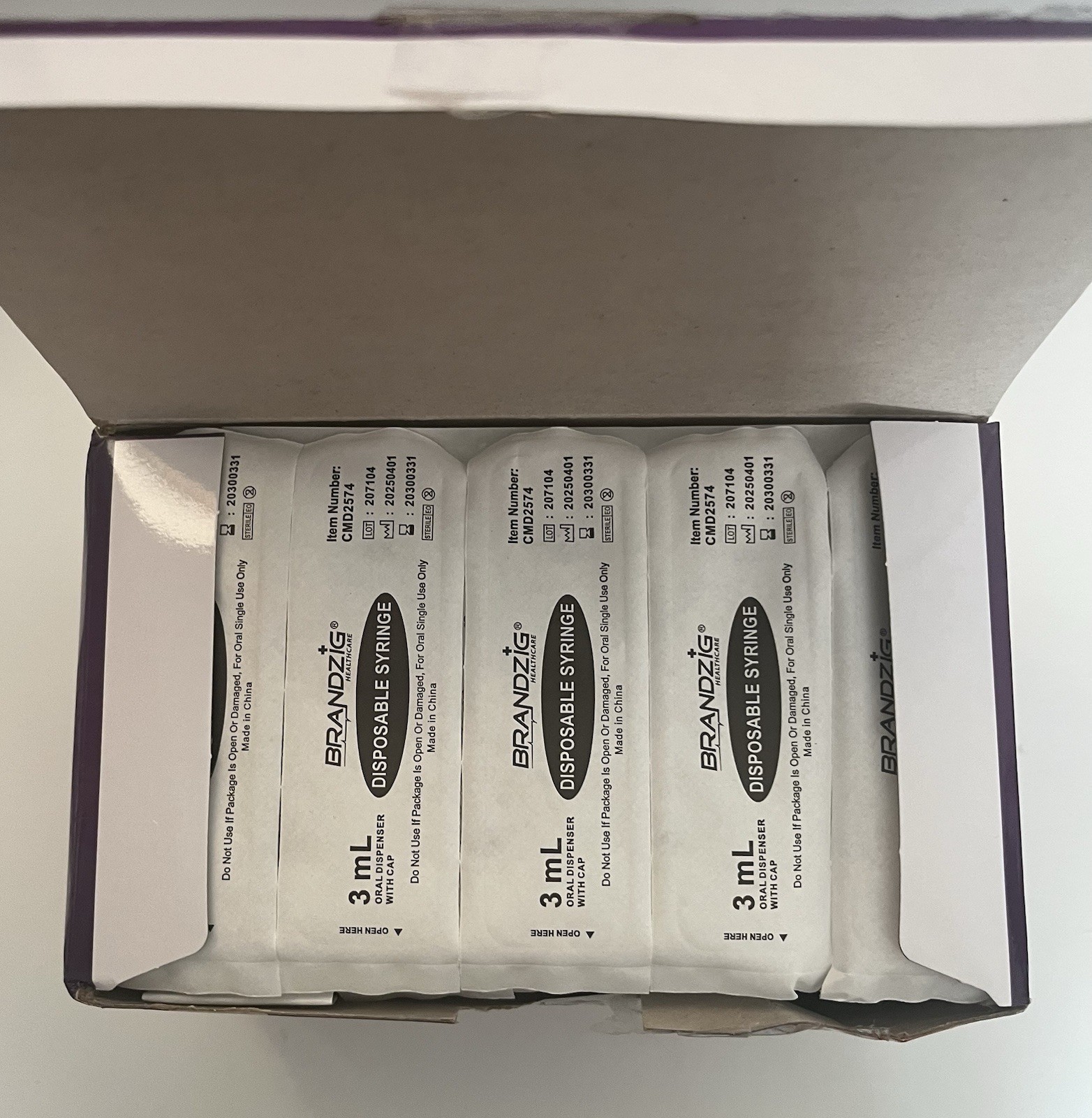Brandzig Oral Syringe 3mL Luer Slip Tip w/Cap 100 Count Value Pack Damaged Box