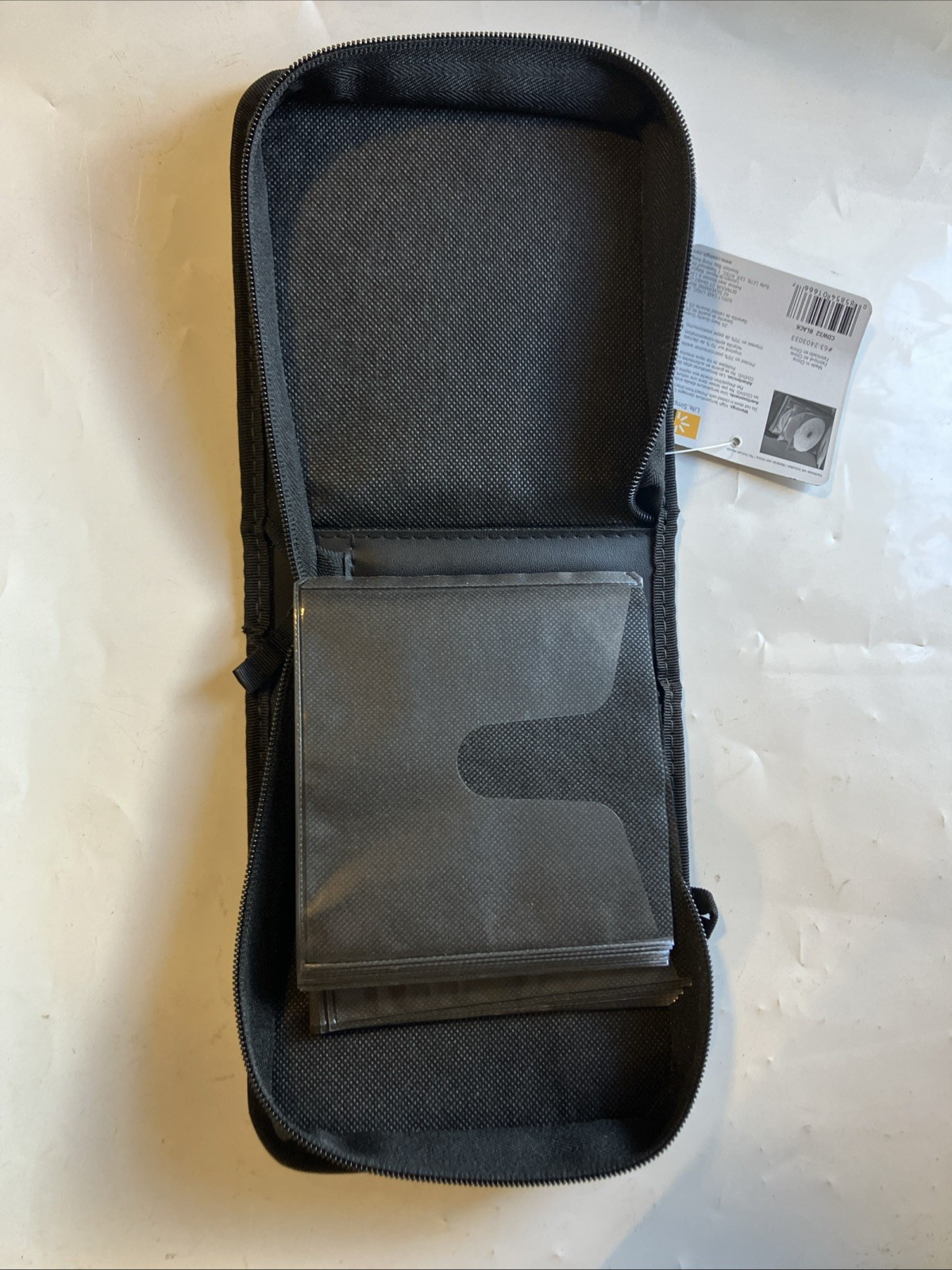 Case Logic CDW-32 32 Capacity Classic CD Wallet, Black