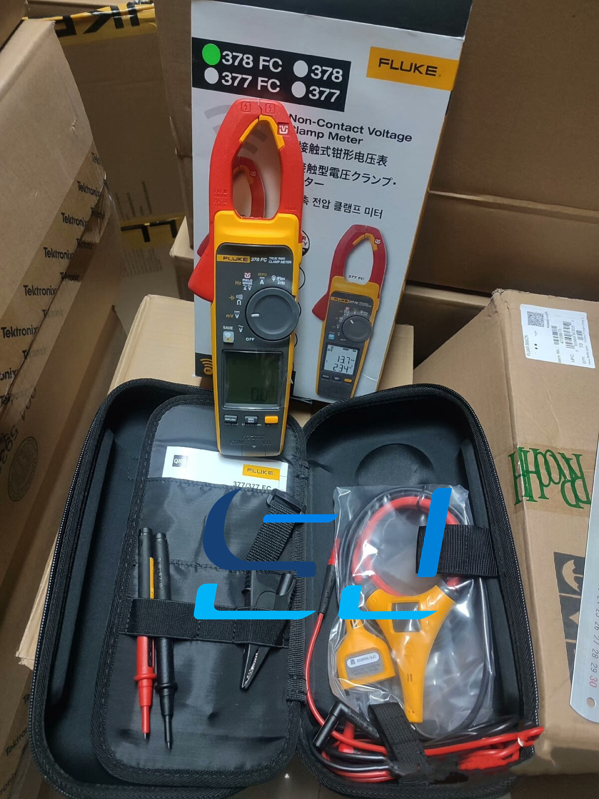 Brand new FLUKE 378 FC Non-contact voltage wireless fixture 378 FC