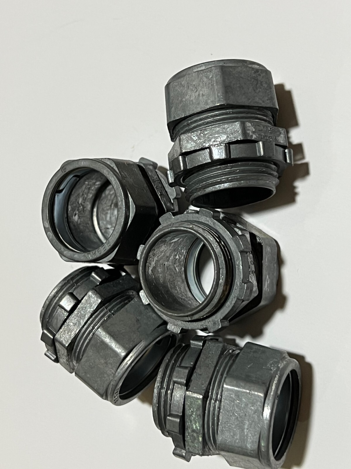 25-PK 3/4″ EMT CONNECTOR Compression Type CONDUIT FITTINGS NEW E-602