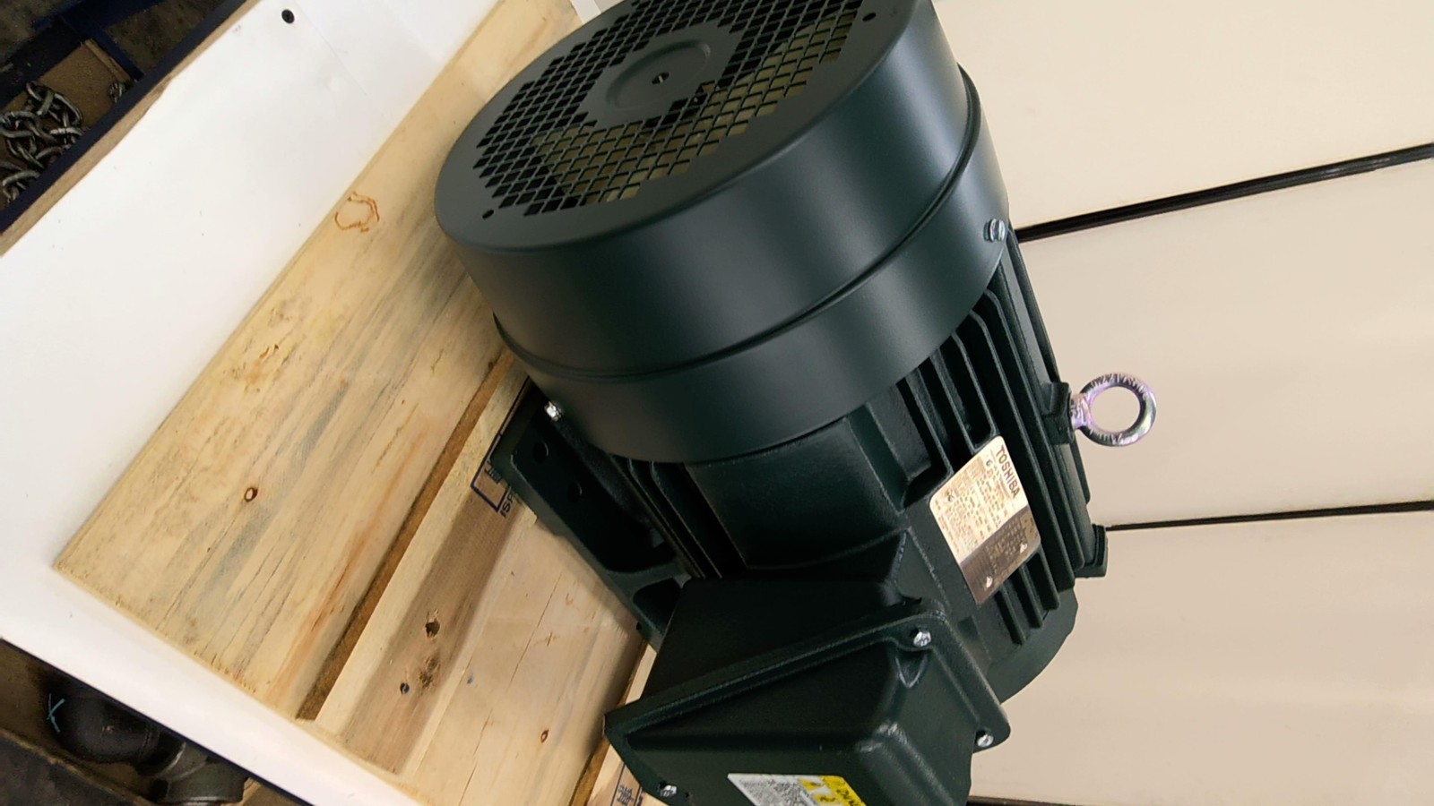 Toshiba 0154SDSR41A-P 15Hp Ac Motor 1800Rpm 4P 3Ph 254T 230/460V Tefc 60Hz