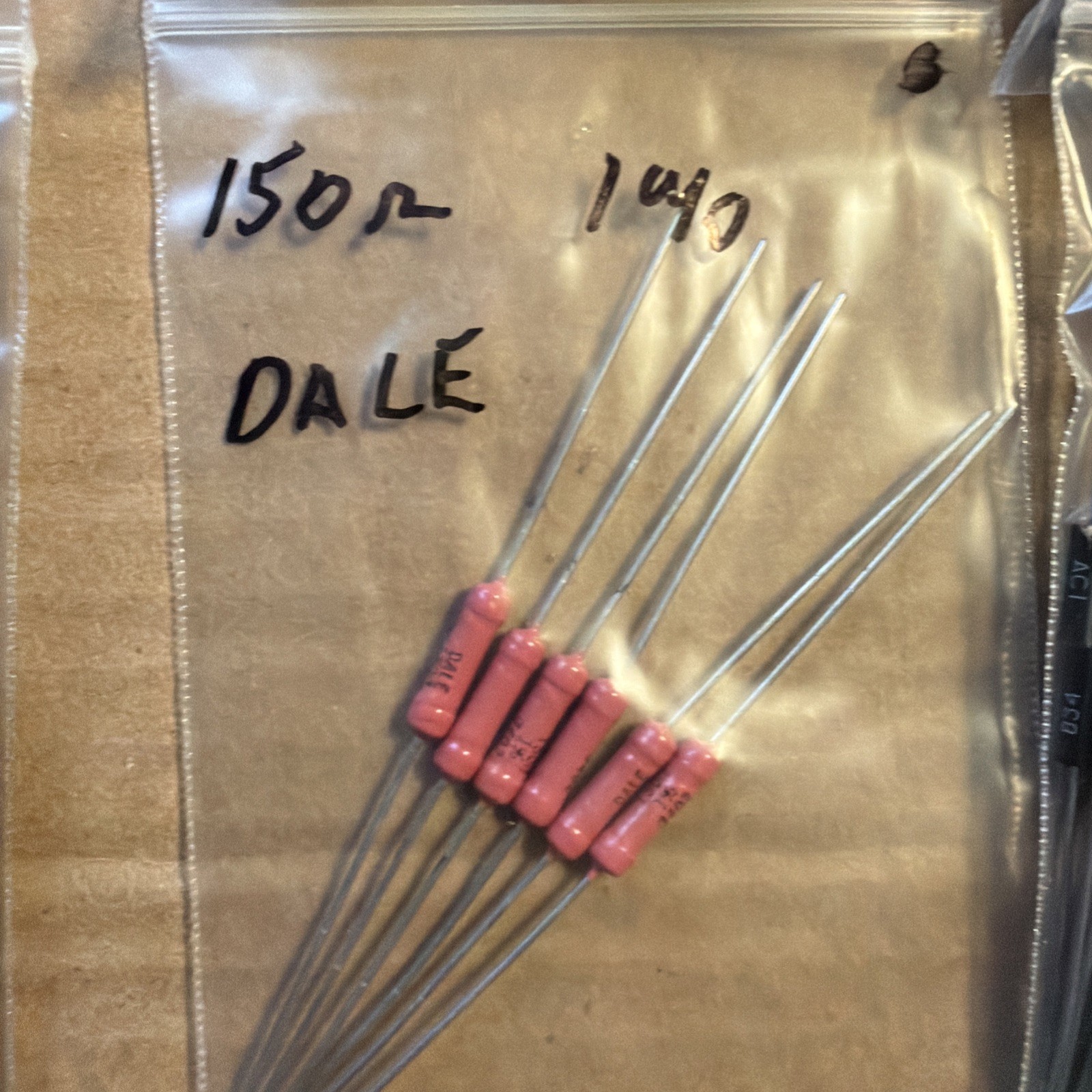 450pc Group Lot Of RESISTORS Dale & Other Mfg Look At Pictures New & Used #8