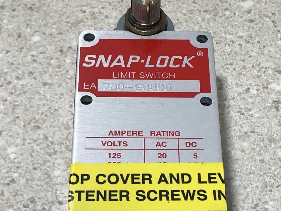 Namco Limit Switch EA700-90000 NEW