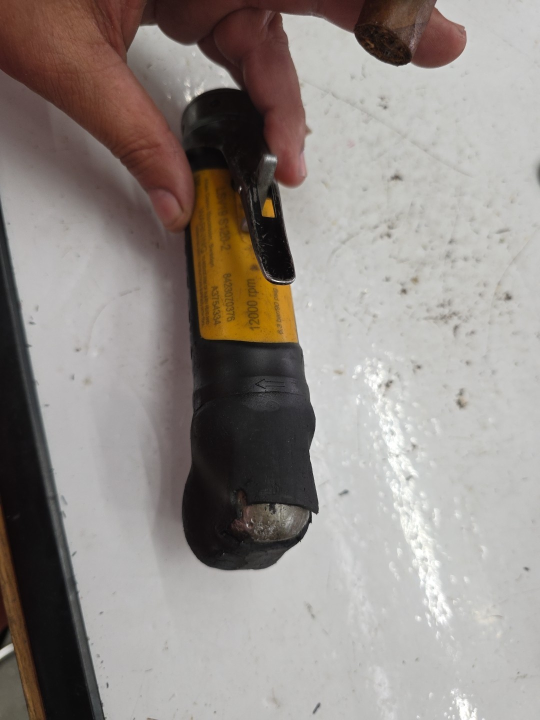 Aircraft Tools Used Atlas Copco 12.000 rpm Angle Grinder