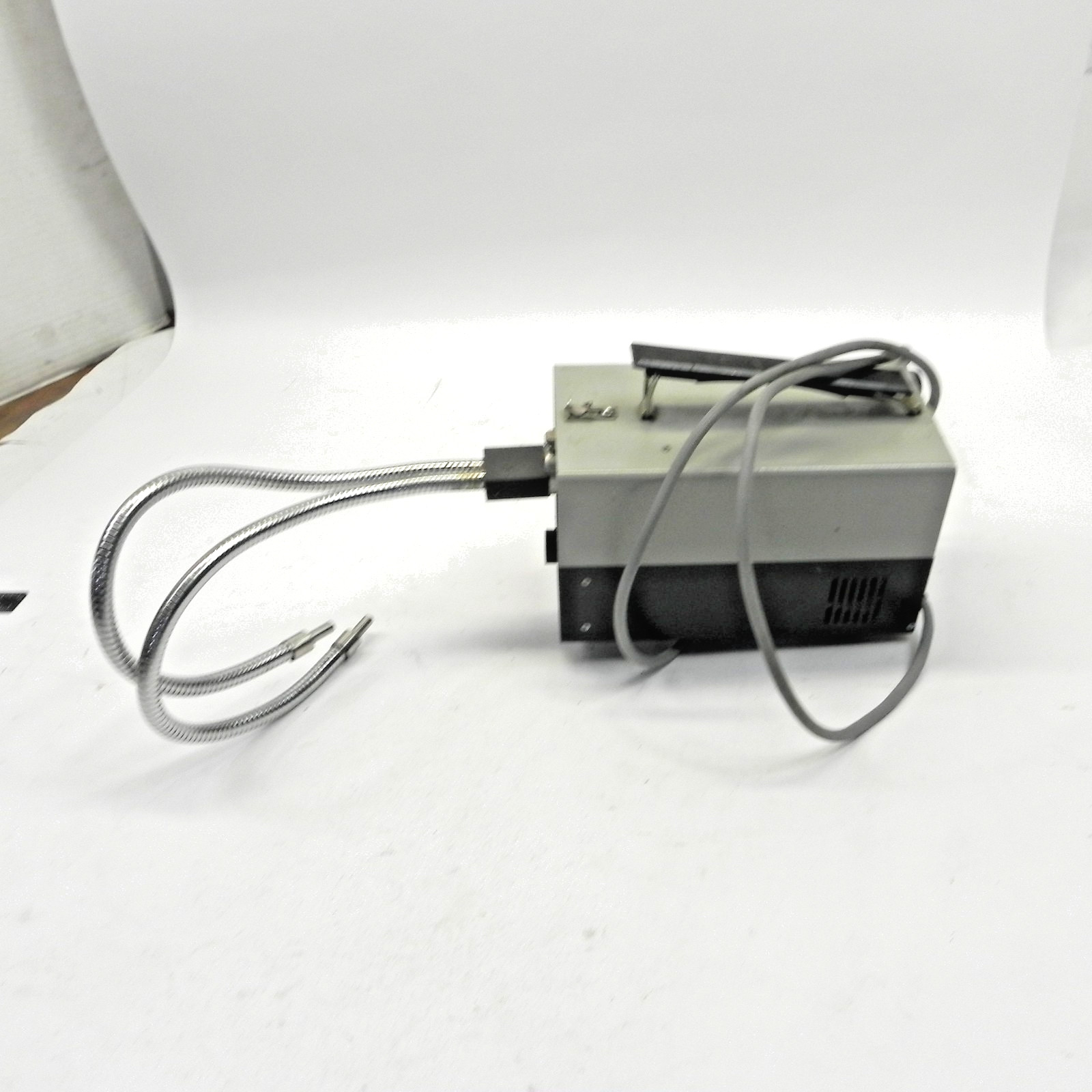 EHRENREICH FIBER OPTIC LIGHT MK2 115 VOLT AC ILLUMINATOR WORKING USED #FO-150