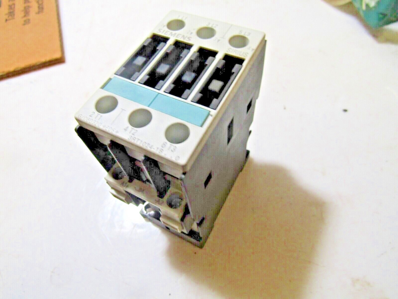 ✌ SIEMENS CONTACTOR 3RT1024-1B 600V 35 AMP 10 HP 3Ø COIL 24VDC