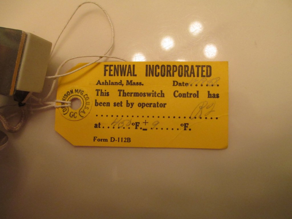 Fenwal 17323-6 Thermoswitch -100F to 600F 120/240VAC 5A/10A – New IN SEALED BAG