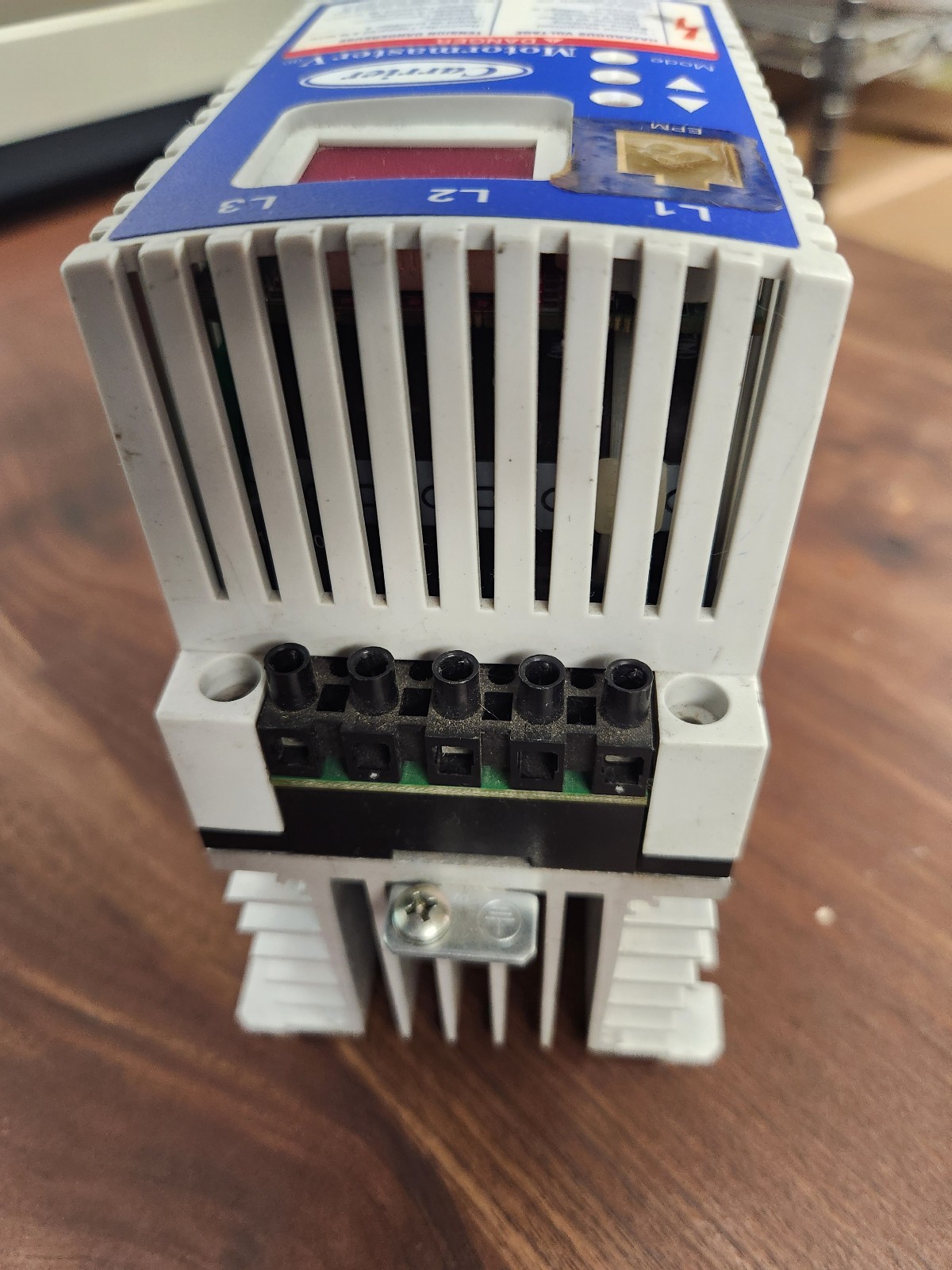 Carrier Motormaster V HR46TN005 Variable Frequency Drive 460/480V 3-Phase 5HP