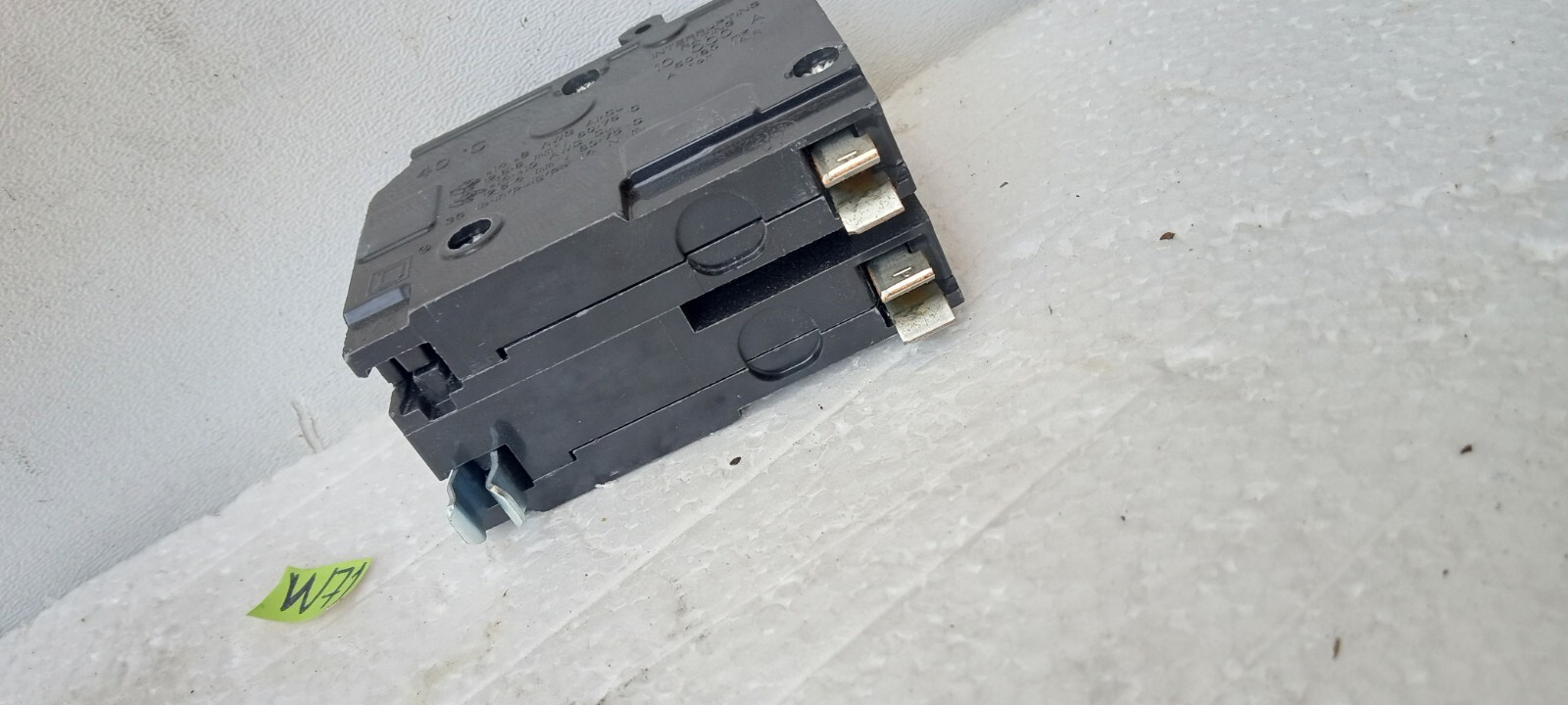 SQUARE D QO230 30A 2 POLES PLUG ON CIRCUIT BREAKER 120/240V TYPE QO