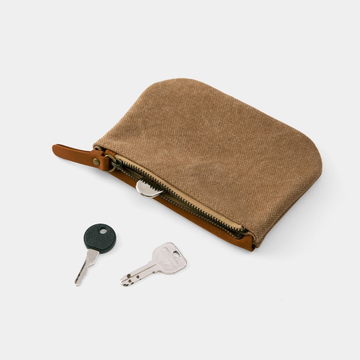 TRAVELER’S FACTORY Canvas Pouch Beige SS size W17.0xH12.0cm,W6.6xH4.7in