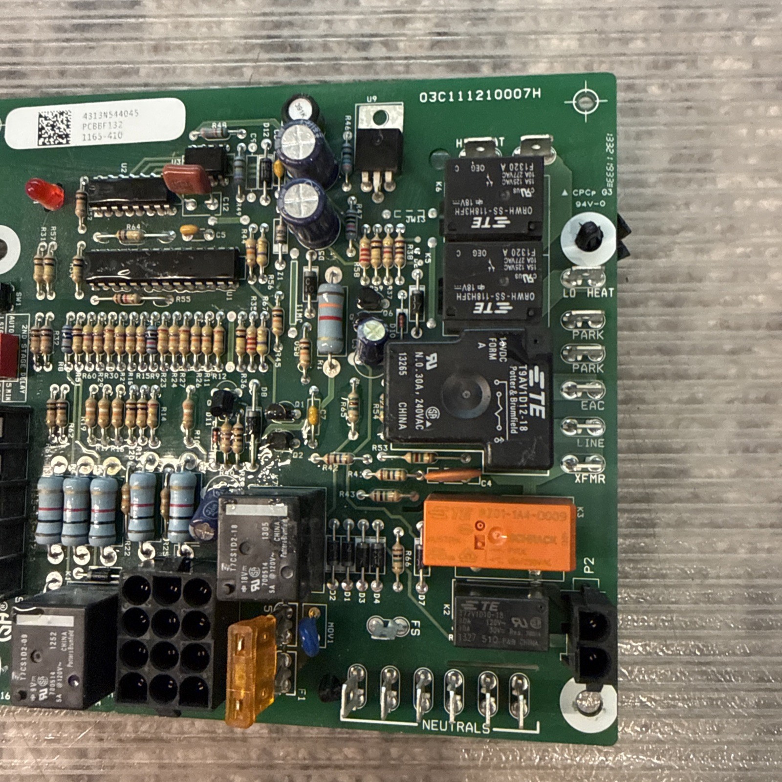 Goodman PCBBF132 OEM Furnace Control Circuit Board 1165-410
