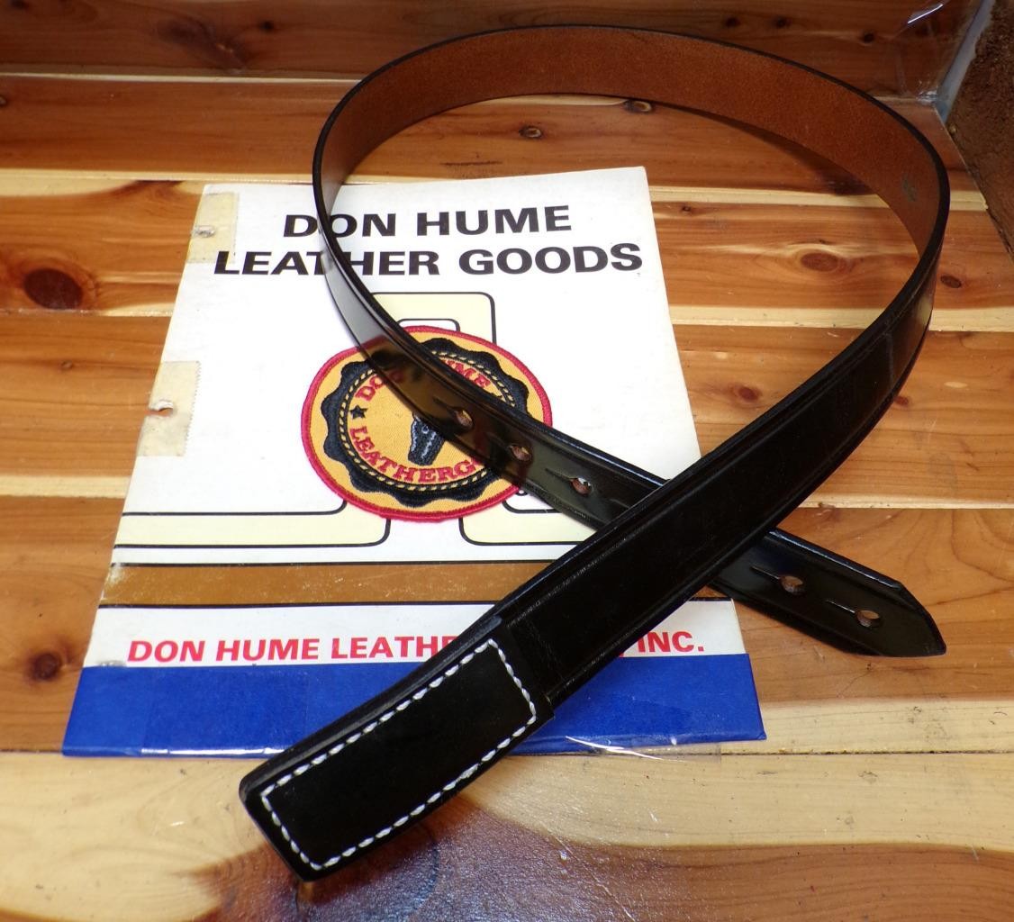 B113 WT 38″ HUME Black Leather 1.5″ Buckleless Stud Mechanic / Gun Holster Belt