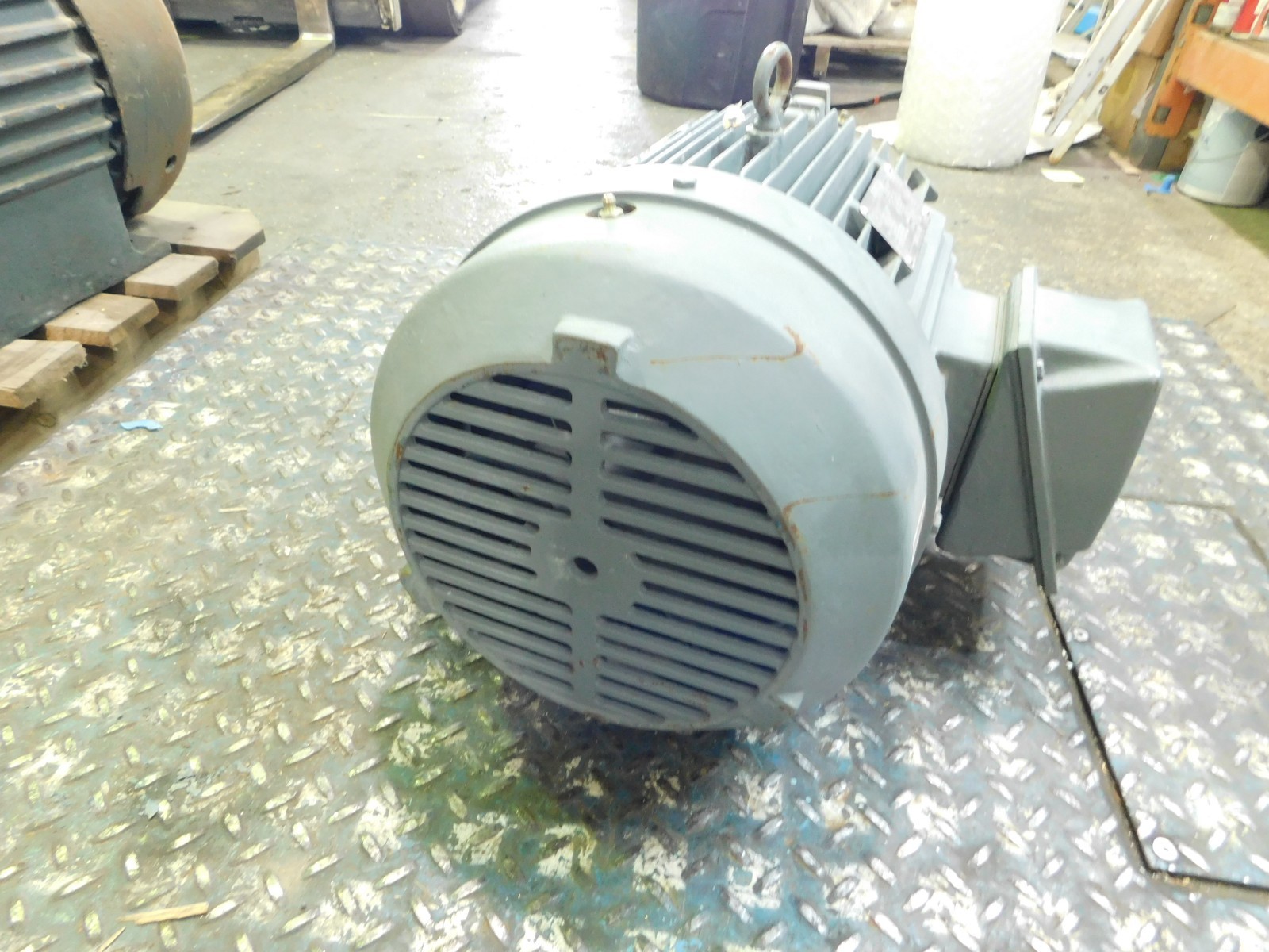 15 HP 3530 RPM Siemens Motor, Fr 254T, TEFC, 1.15 SF, 230/460 V, E-OK