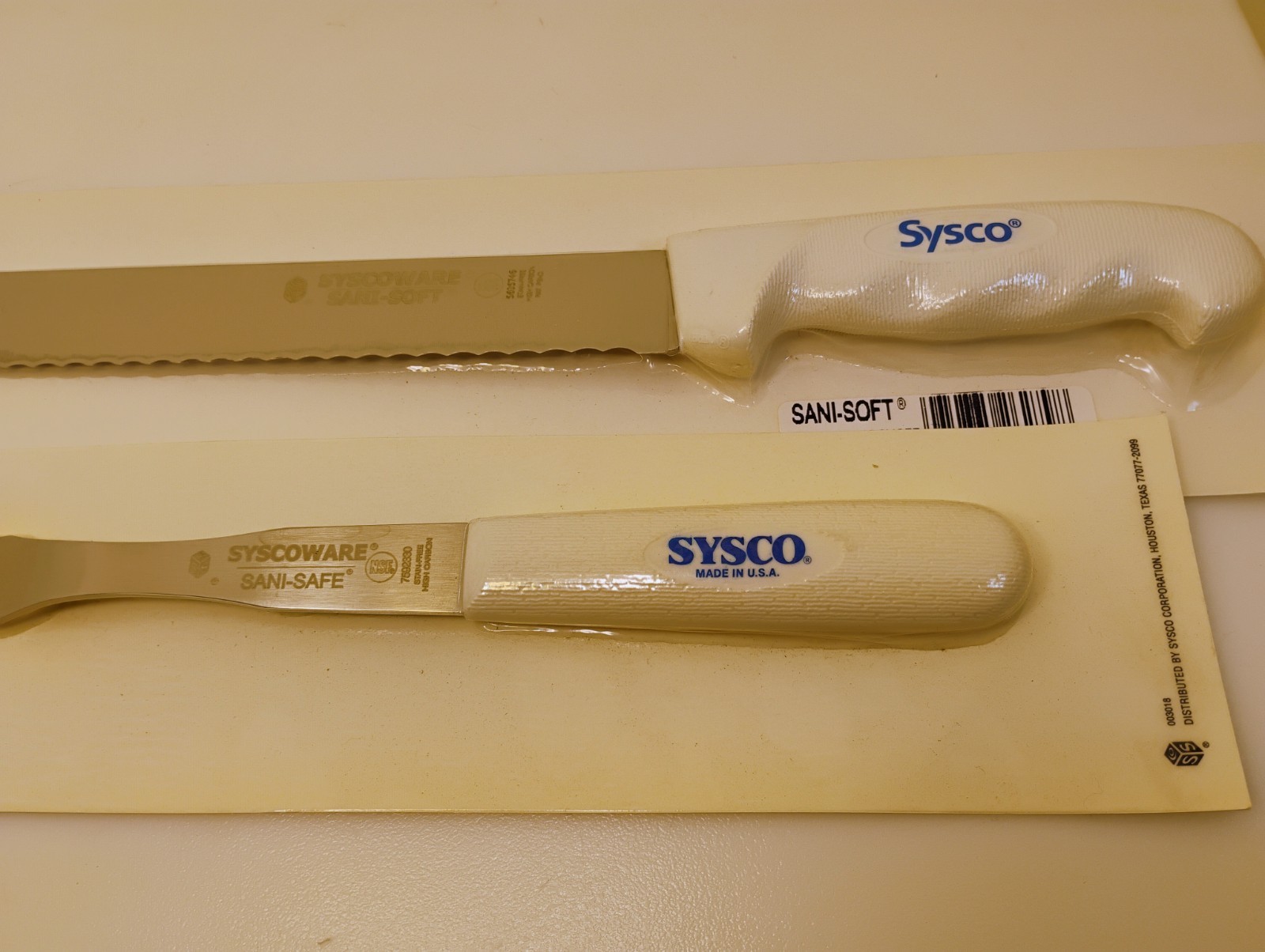 USA Carving Fork & 12-inch Scalloped Roast Slicer Sem-flex Blade Knife Stainless