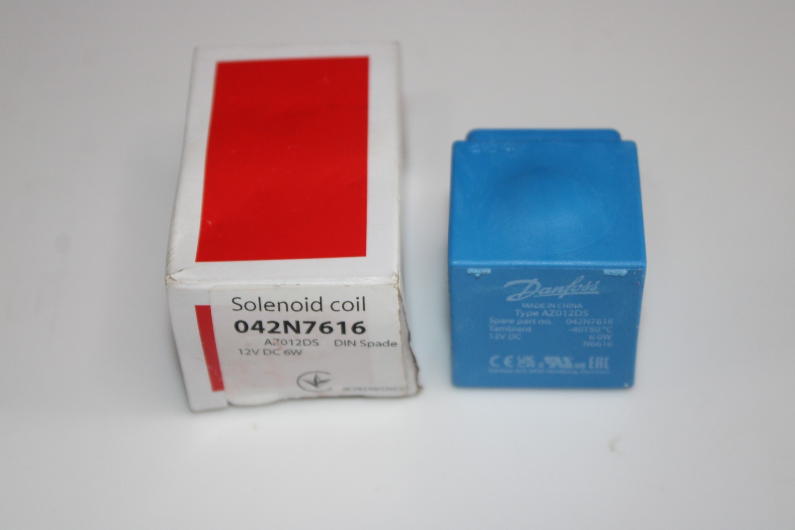 Coil Danfoss AZ012DS 12V DC IP00 6W DIN 042N7616