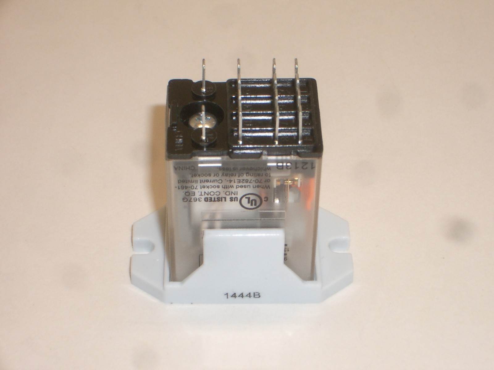 MAGNECRAFT 16-782C1 RELAY FLANGE CRADLE HOLDER FOR 782 SERIES