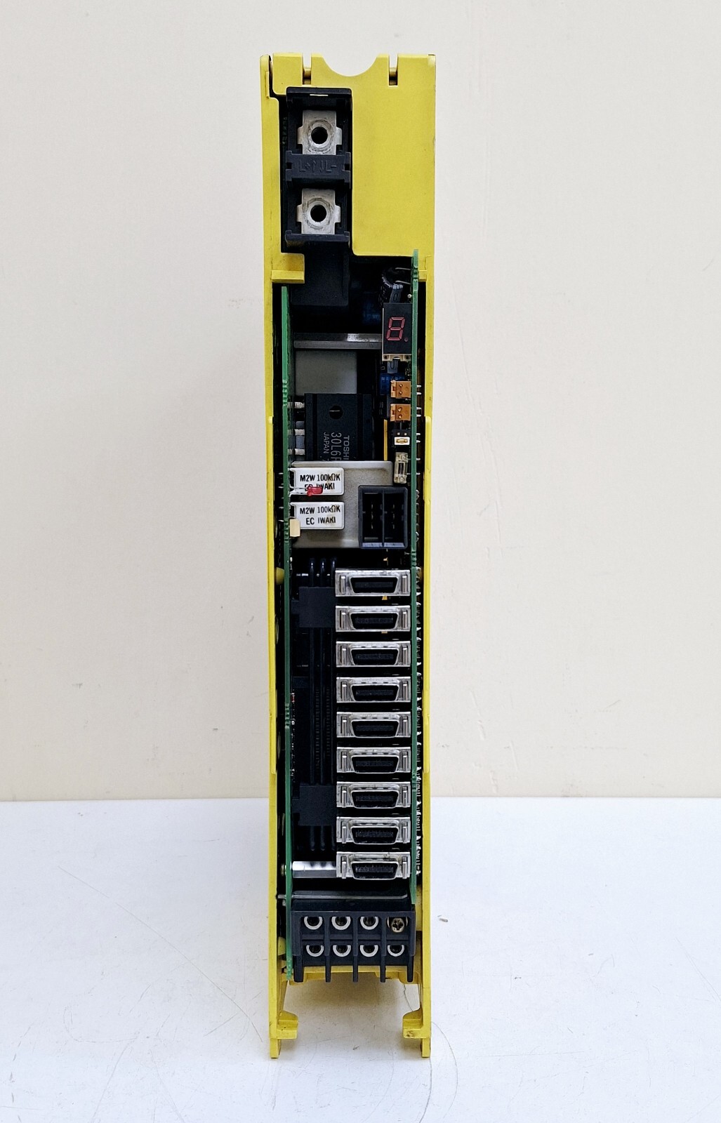 Fanuc A16B-2202-077 / A06B-6079-H106 Servo Drive