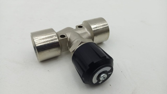 021 600 000 004 K-NA-140-1/2-22-II-MSv 2/2 Way Needle Valve