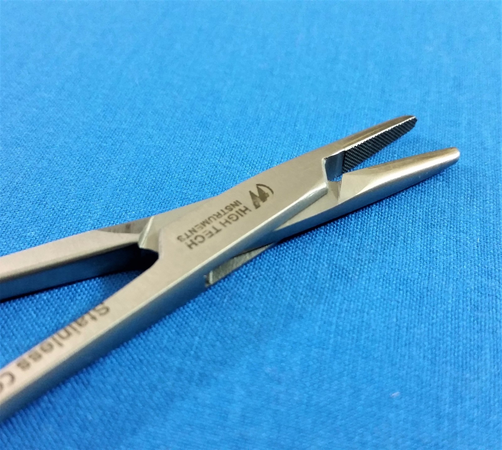 T/C Professional Grade Surgical MAYO HEGAR NEEDLE HOLDER 8″ (20CM) SERRATED