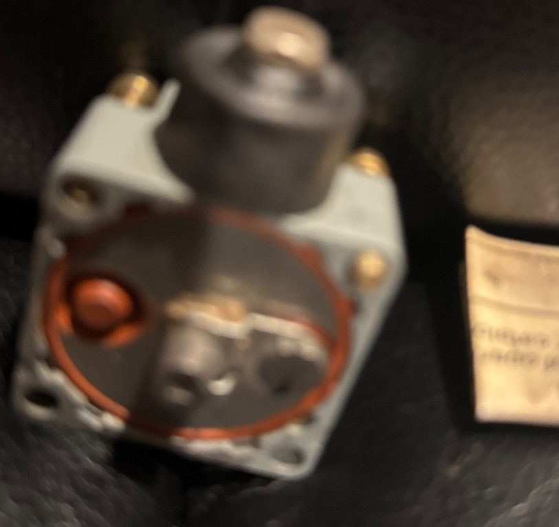 New Cutler Hammer E50DS1 Limit Switch Operating Head Series A1 NIB