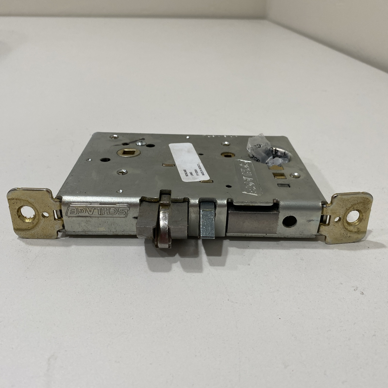 L9000-Series Template for Right-Handed Door