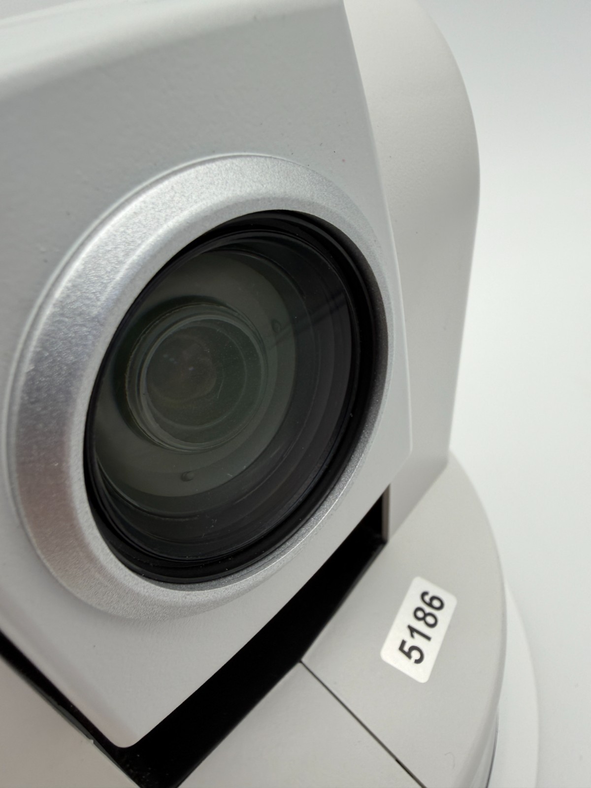 Vaddio PowerVIEW HD-30 PTZ Camera HDMI YPbPr RS-232 998-6970-000 12VDC