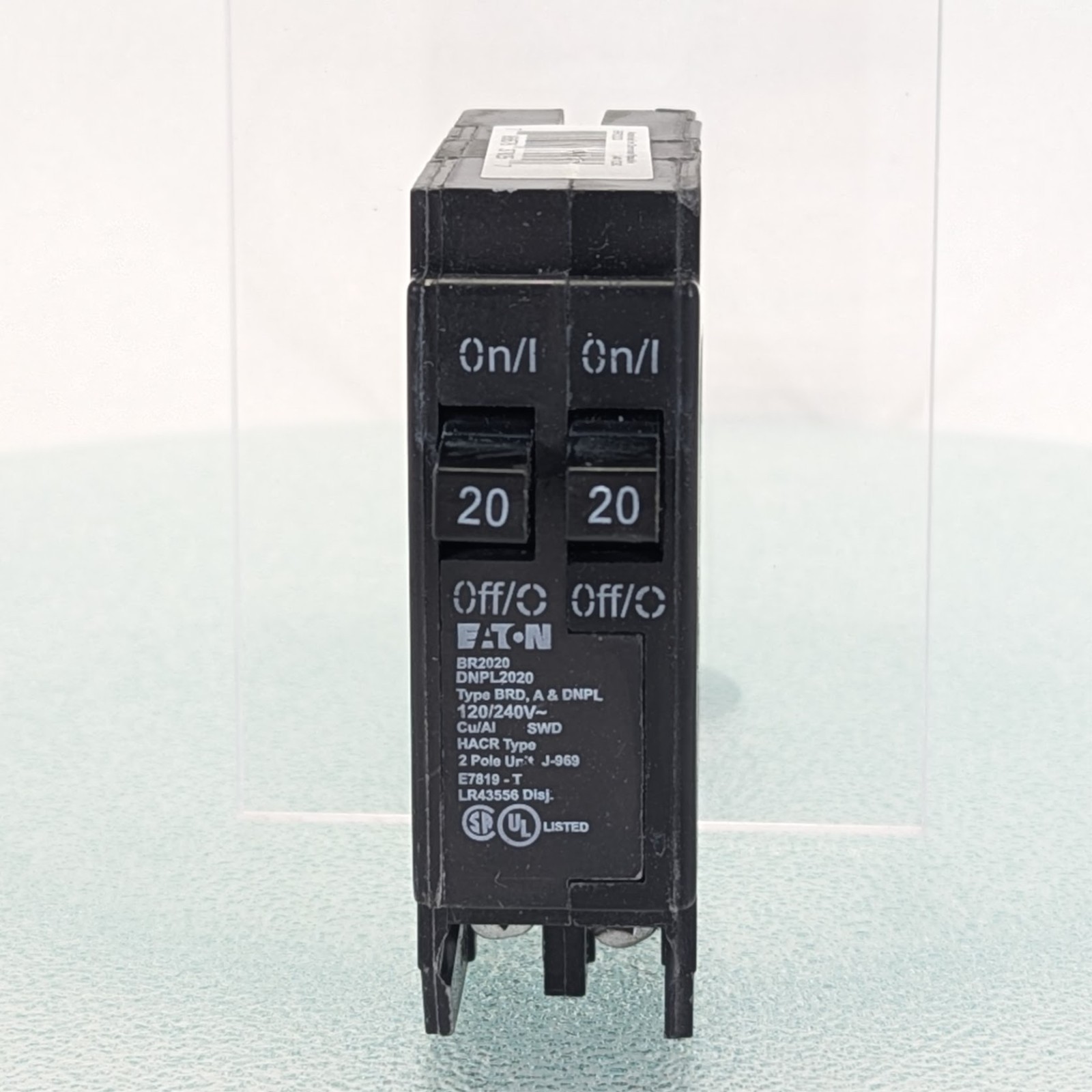 NEW Eaton/Cutler-Hammer BR2020 20 Amp 2 Pole 120/240V Breaker Un Restricted