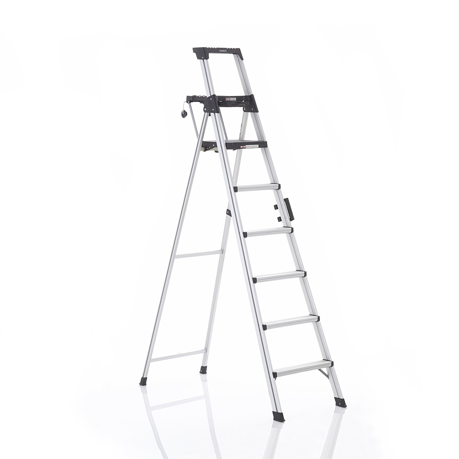 Cosco 2081AABLD 8 Ft. Signature Series Aluminum Folding Step Ladder 300 Lb. Type