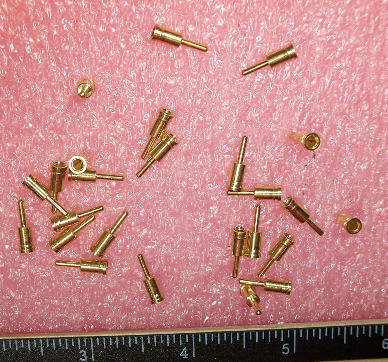 QTY (100) 0490-0-15-15-07-27-04-0 MILL-MAX .065″-.082″ GOLD PIN RECEPTACLES ROHS