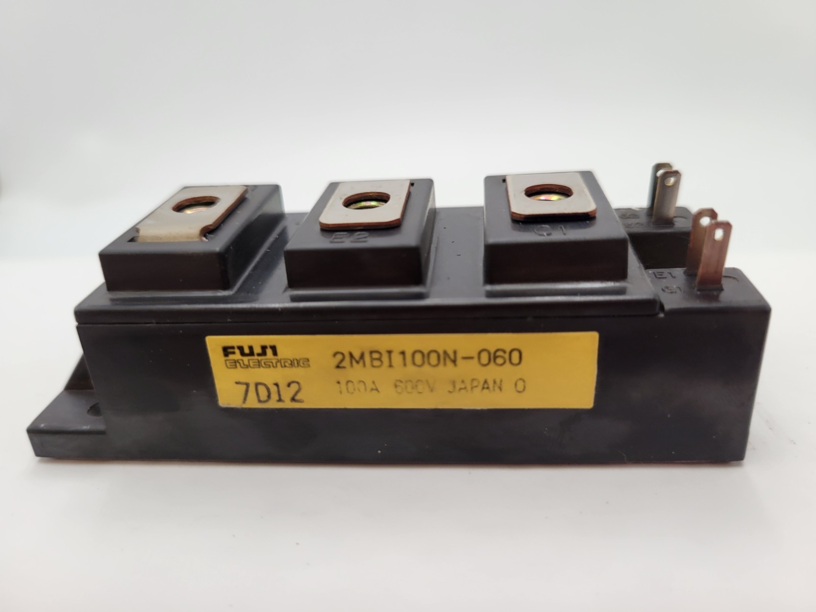 Fuji Electric 2MBI100N-060 IGBT Module Screw Terminal 100 Amp 600 Volt