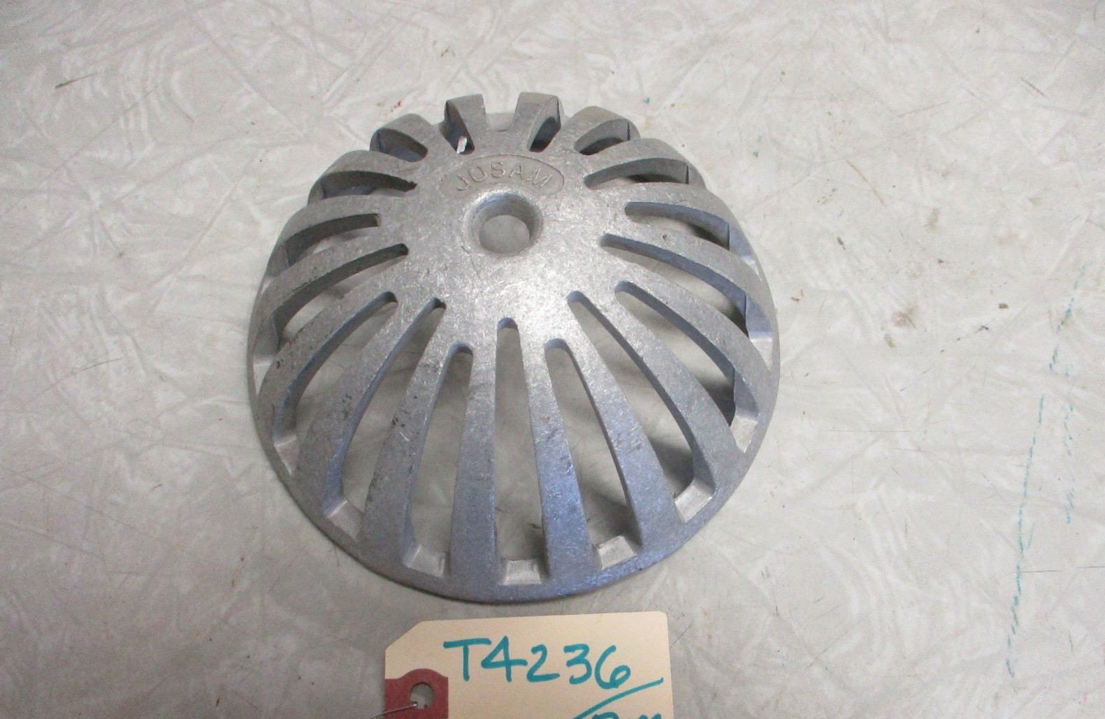 JOSAM 029680 22010 CAST IRON DOME 5-1/4″ OD x 2-5/8″ Tall, Aluminum