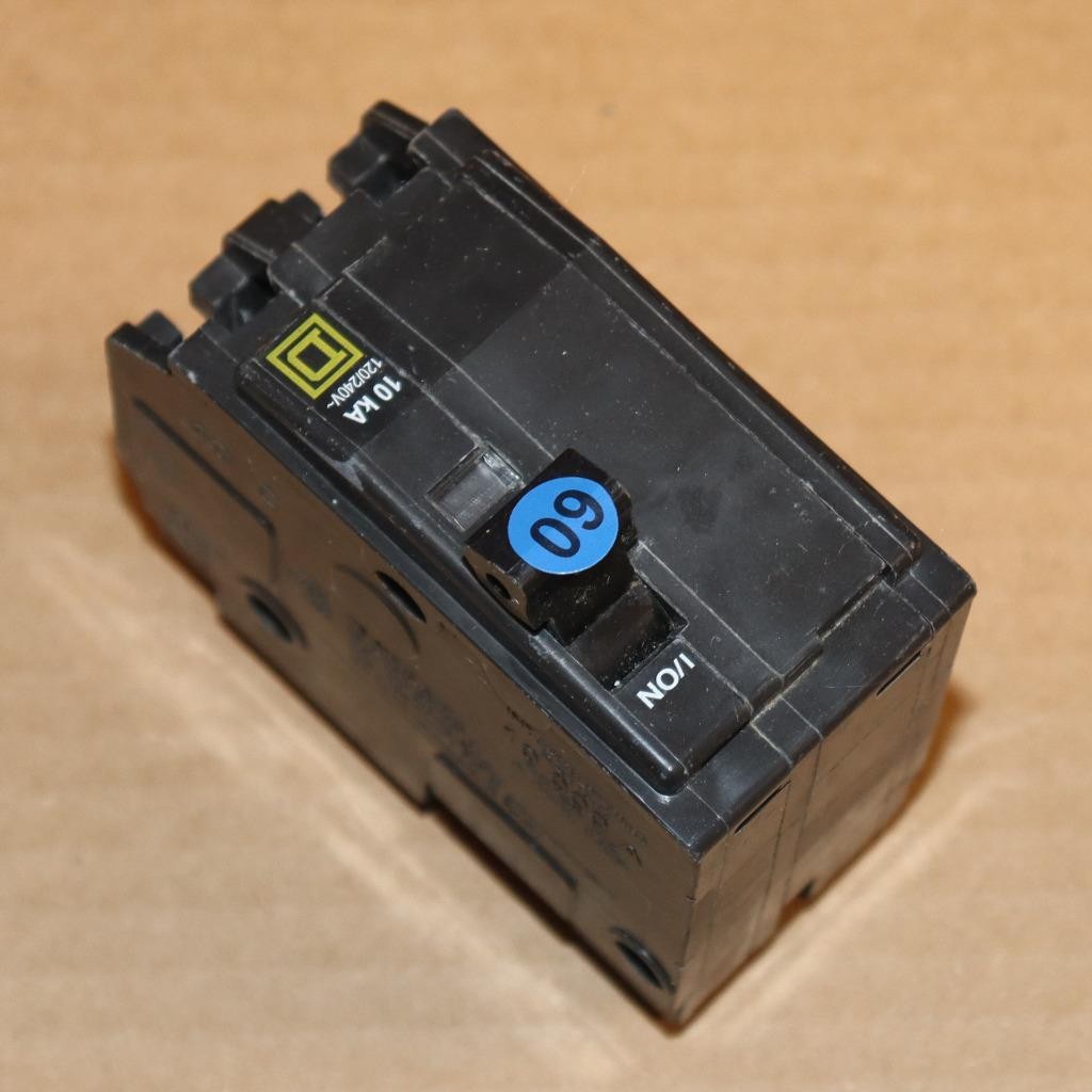 One Square D QO260 2 Pole 60 Amp Plug In Breaker BU#60