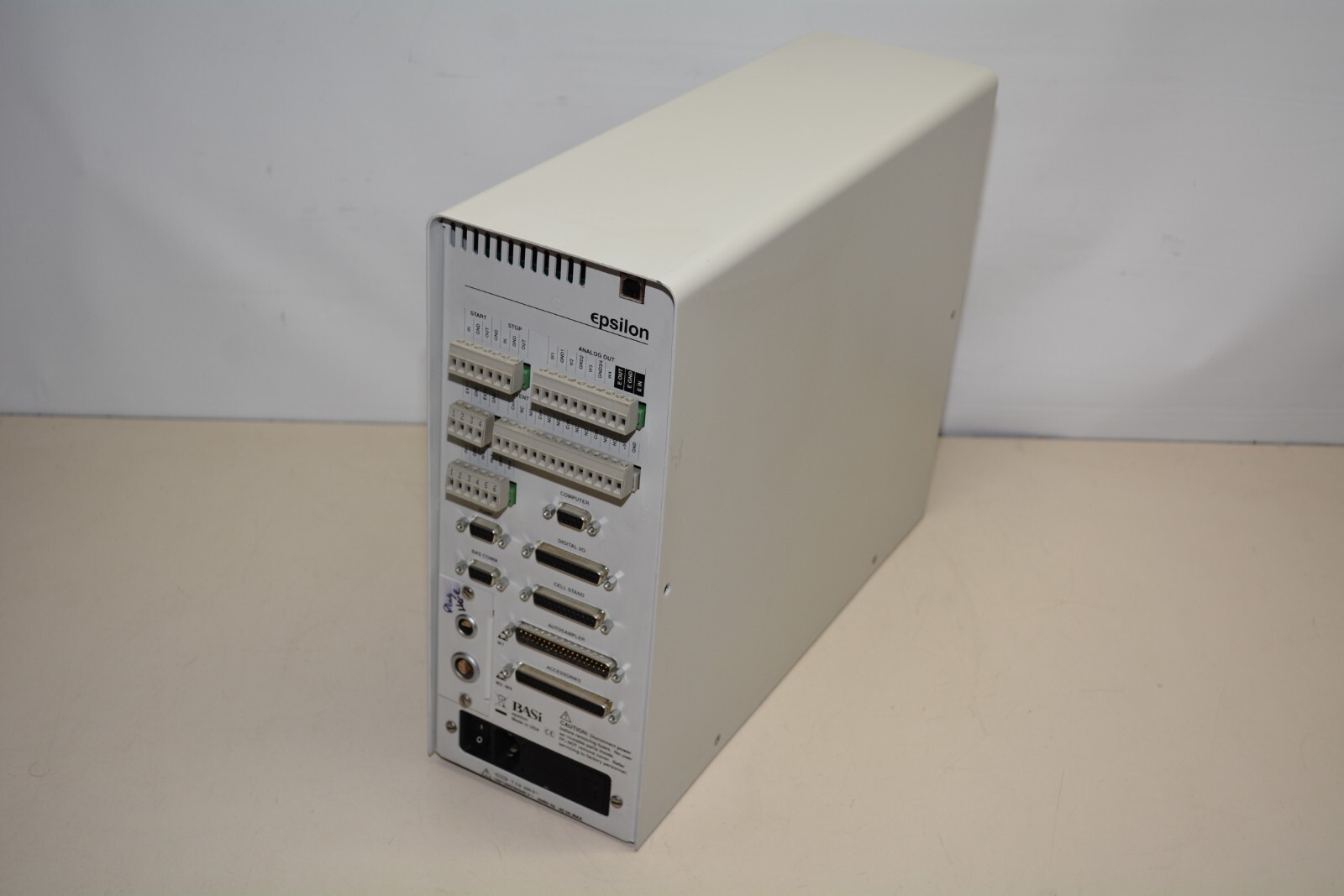 BASI Bioanalytical Systems Epsilon Model E2 Electrochemical Detector #W984