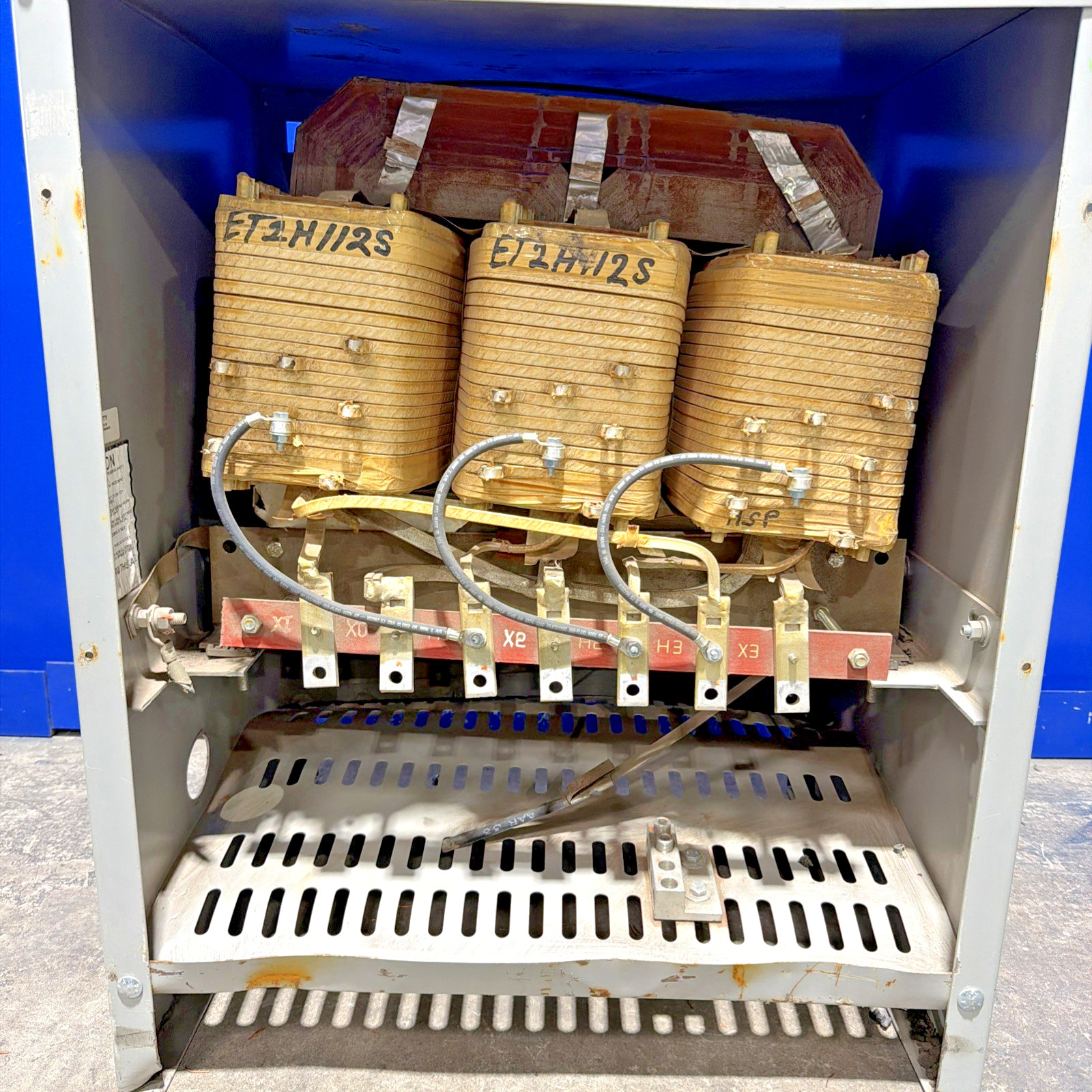 EGS 112.5kVA 480V Transformer 3PH 60HZ 208Y/120V Type 1 ET2H112S 🟦