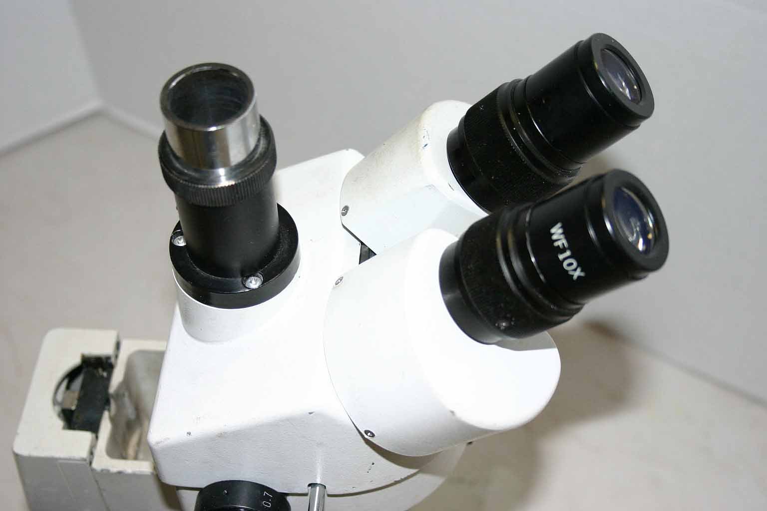 Stereozoom Trinocular Microscope, Nikon Stand; Chinese brand no name 7-45x