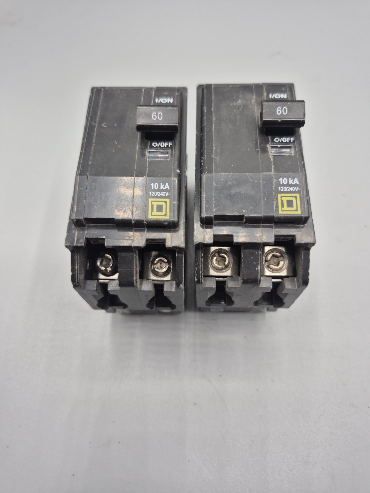 (2) SQUARE D QO260 60A 60 AMP CIRCUIT BREAKER 120/240V 2-POLE Free Shipping